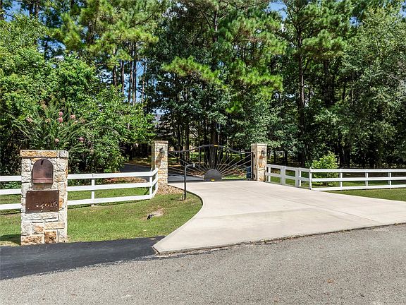 3rd image of 24016 Lakeview Way