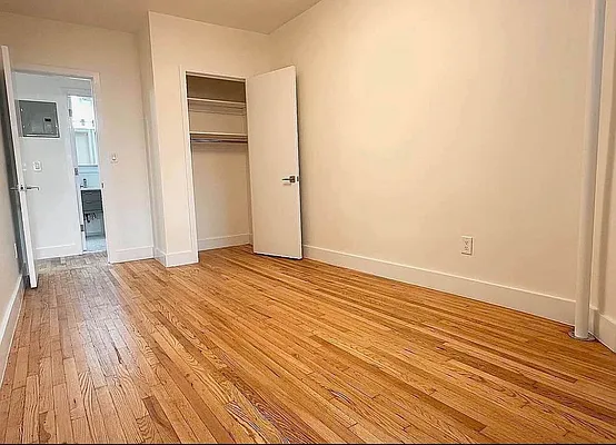 Rented by Compass | media 19