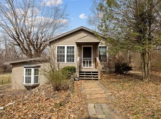 12627 Spanish Pond Rd, Saint Louis, MO 63138