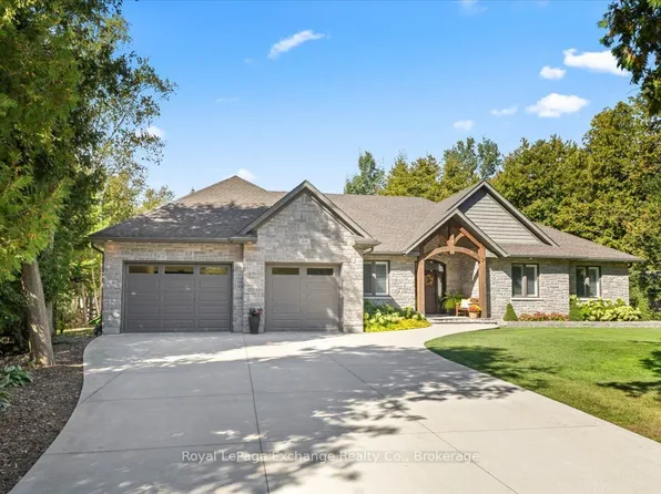 119 Upper Lorne Beach Rd, Kincardine, ON N0G 2T0