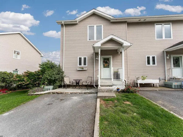 501 Pierpont Hts, Morgantown, WV 26508