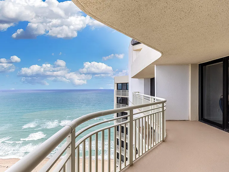 3000 N Ocean Dr #Penthouse A — Photo 23