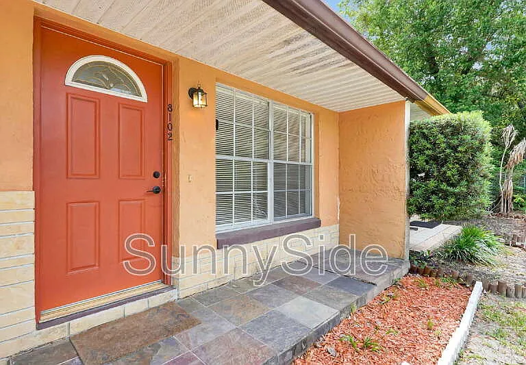 8102 Turkey Dr — Photo 3