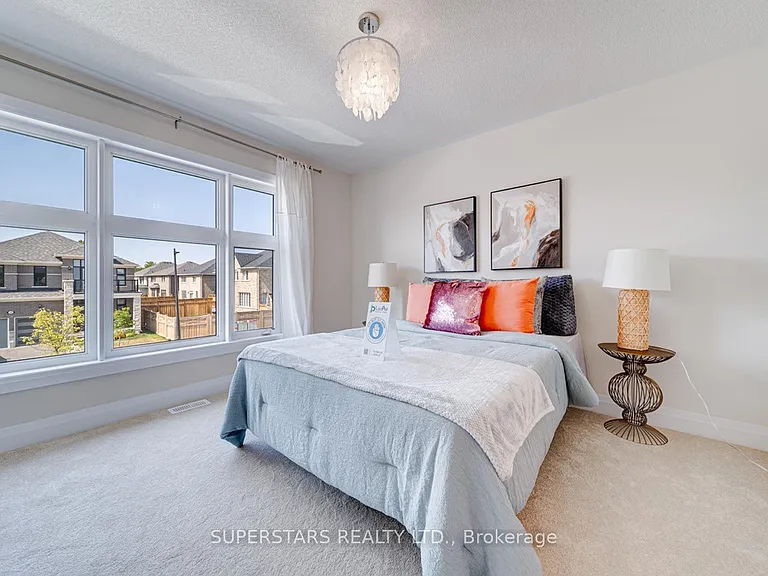 33 John Dallimore Dr — Photo 29