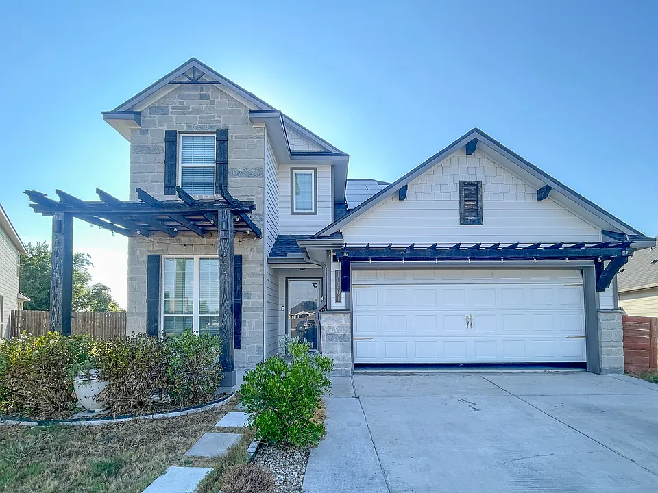 10401 Arabella Ln