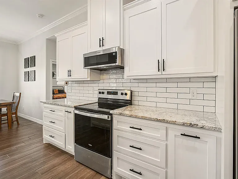 423 Pitaya Ln — Photo 25