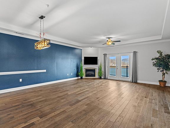 3rd image of 433 Sandpiper Ln