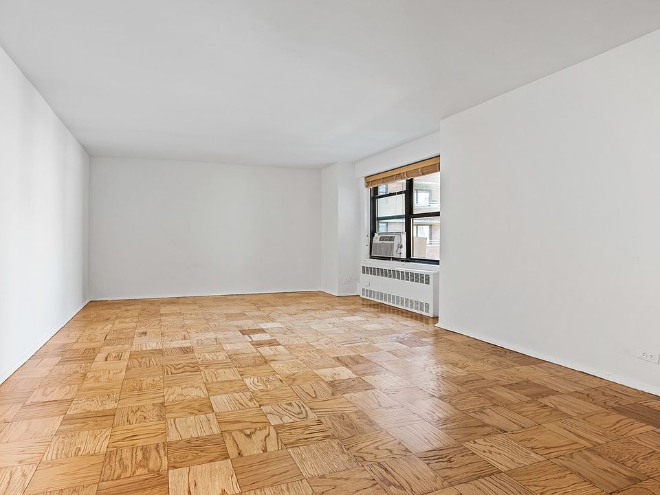 1st image of 266 E Broadway APT B702
