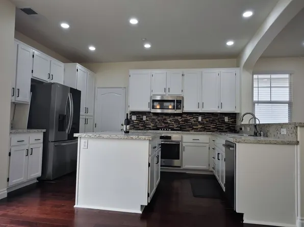 16463 Snowbells Ln, San Diego, CA 92127
