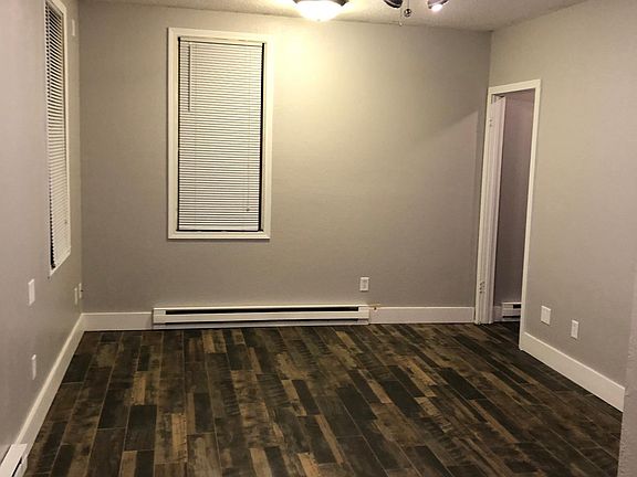 4th image of 313 Elm St W APT 1