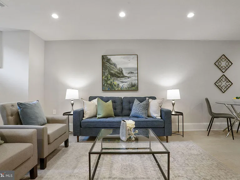 1310 Vermont Ave NW #2 — Photo 14