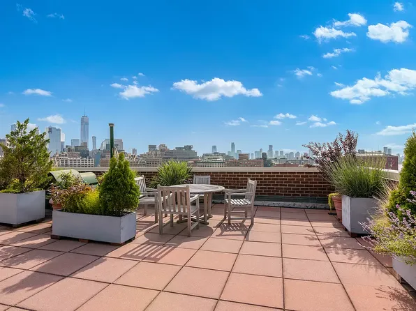 3 Sheridan Square 8M image 8 of 9