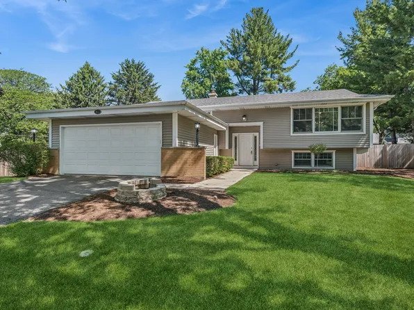 413 Tupelo Ave, Naperville, IL 60540