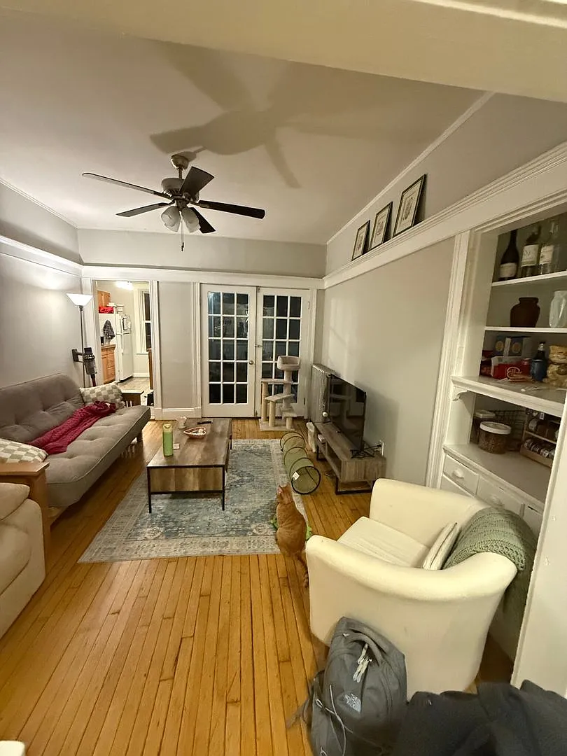 Beautiful 3 bed in Allston..... — Photo 3