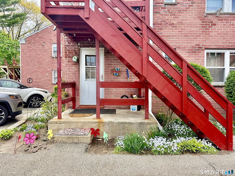 1st image of 231 Seaton Rd APT 2