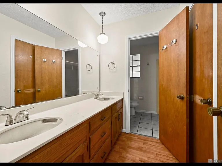 14522 Chimneywood Ave — Photo 8