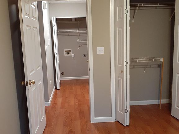 2nd image of 4218 Iona Way #4218