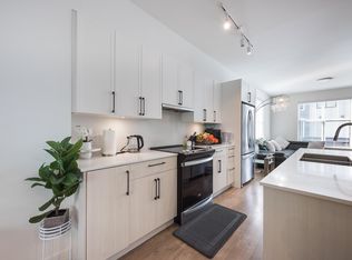 2267 McKenzie Rd #406, Abbotsford, BC V2S 4A1