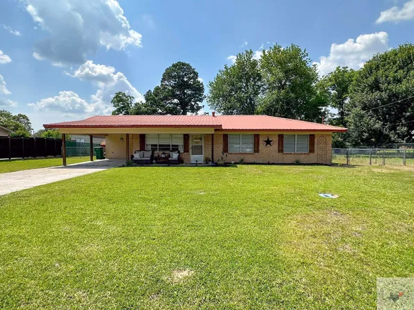 910 Gail St, De Kalb, TX 75559