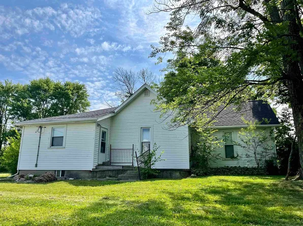 9288 W 1100 S #S35, La Fontaine, IN 46940