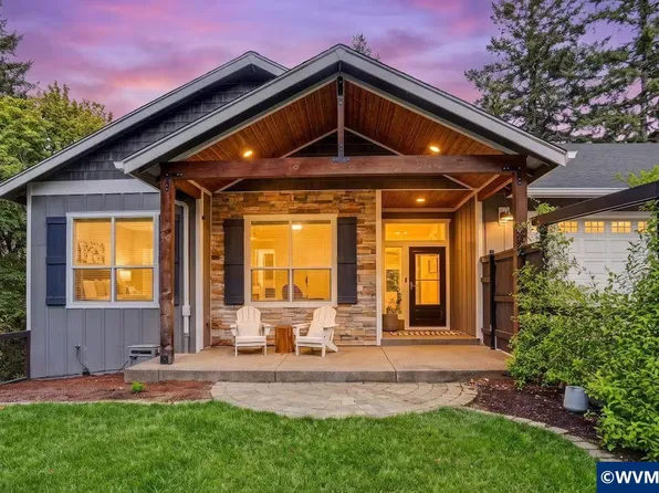 734 Cascade Dr NW, Salem, OR 97304