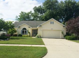 7077 Albosta Dr, Saginaw, MI
