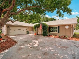 315 Manatee Dr, Ruskin, FL 33570