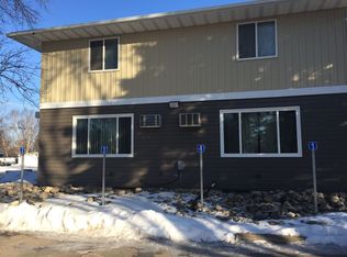 504 17th St S, Moorhead, MN 56560