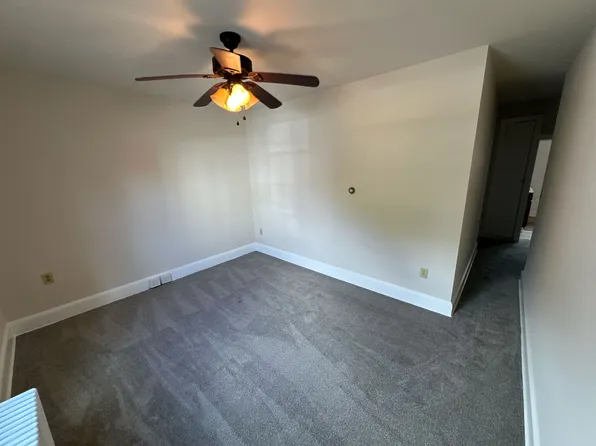 202 Franklin St APT 7, Quakertown, PA 18951