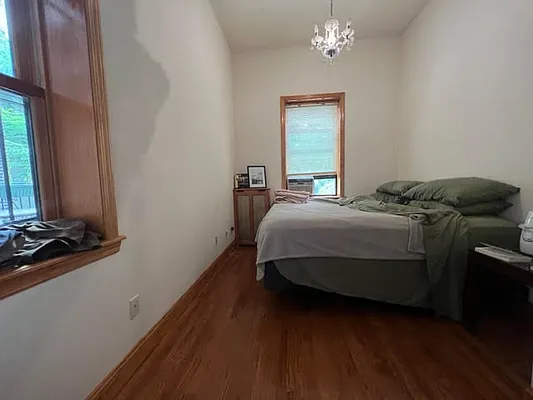 Rented by Compass | media 12