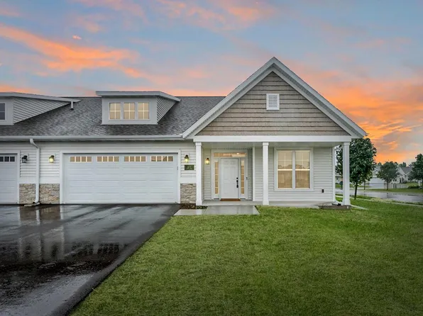 377 Vintage DRIVE, Sheboygan Falls, WI 53085