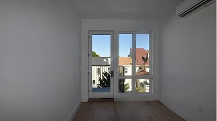 Rented by Aron Fried, LREB