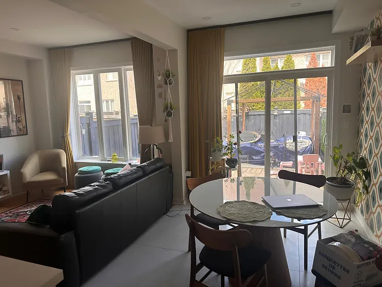 8 Littleriver Ct — Photo 7
