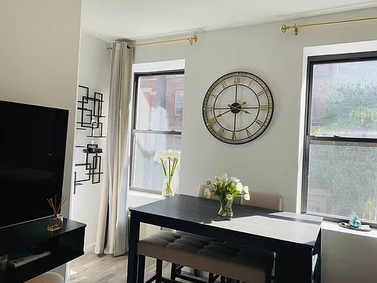 Rented by Property Link Mgmt, LLC | media 19