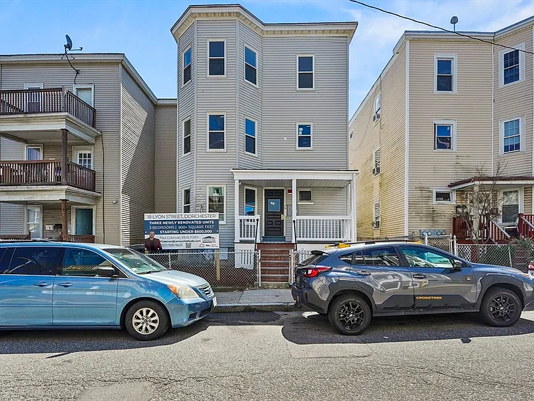 18 Lyon St #3 — Photo 28