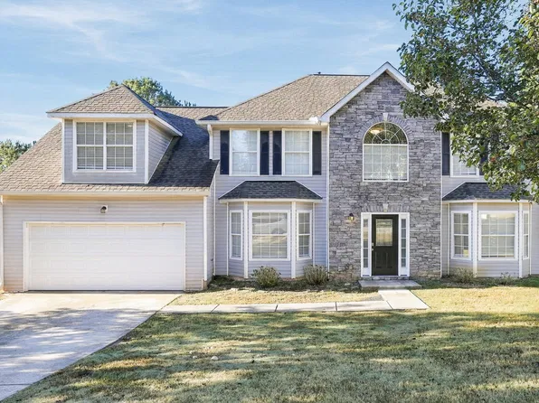 3891 Swooping Ct, Douglasville, GA 30135