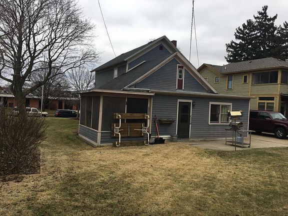 4th image of 608 Clinton Ave