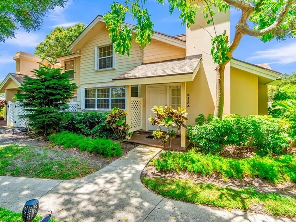 8120 NORTHBORO Court #20A, Lake Clarke Shores, FL 33406
