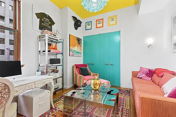 Sold by Douglas Elliman | media 23