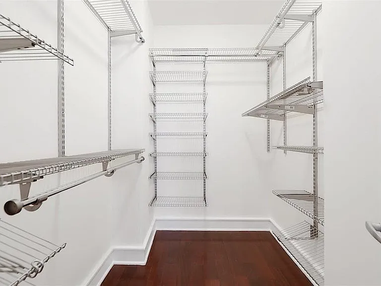 830 Monroe St #4I — Photo 10