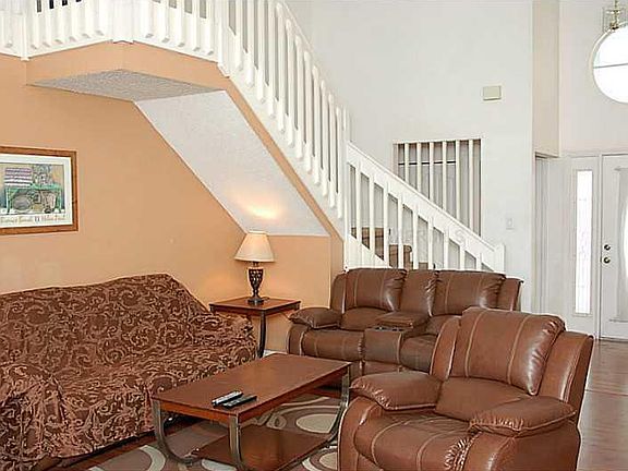 3rd image of 1717 Scotch Pine Dr
