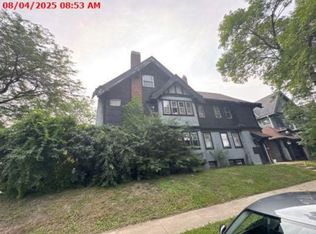 3611 W Highland Blvd #3615, Milwaukee, WI