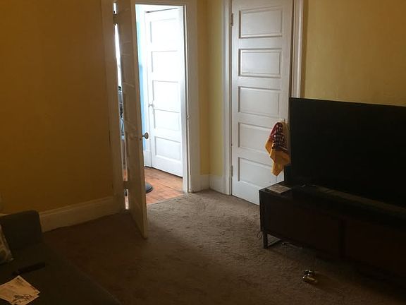5th image of 831 Collins Ave Floor 2