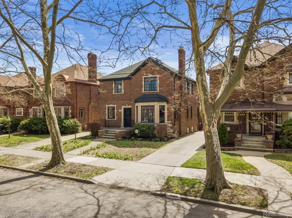 3801 Glendale St, Detroit, MI 48238