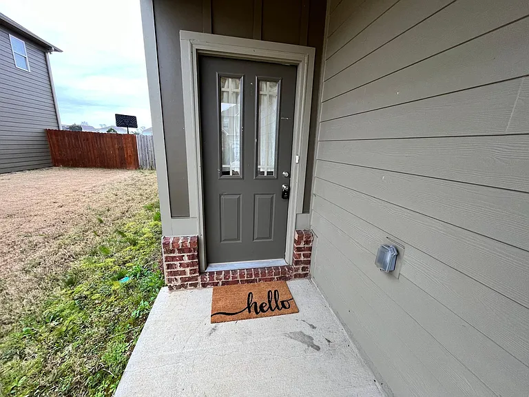 5755 Cheshire Cove Cir — Photo 2