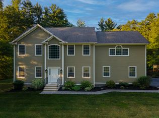 18 Jeans Ct, Woodstock, CT 06281