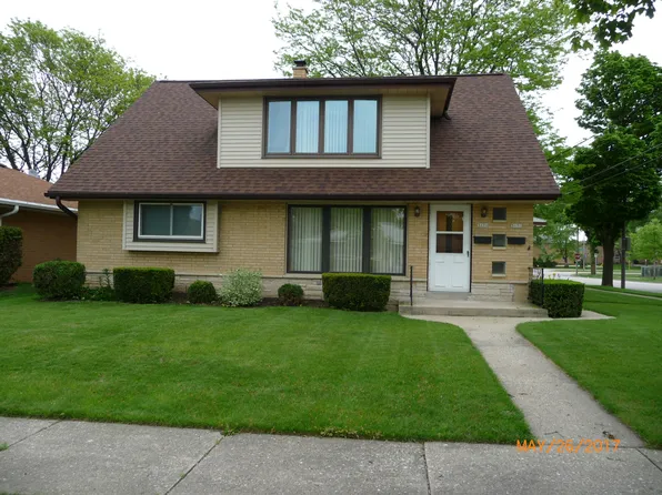 3674 S 77th St, Milwaukee, WI 53220