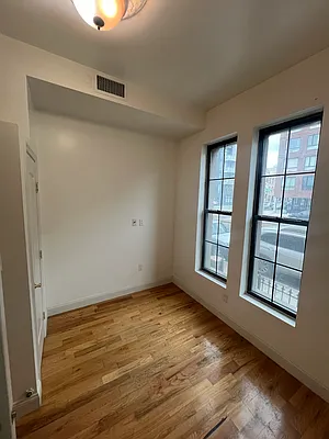 Rented by Powered by DMT LLC | media 3