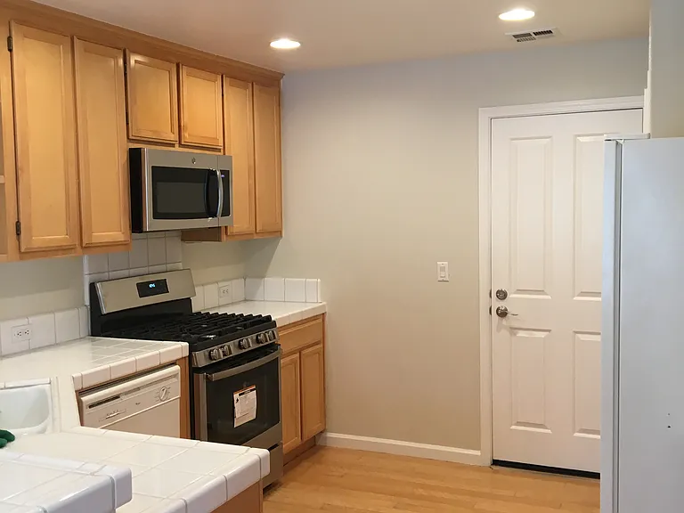 3108 Moncontour Ct — Photo 9