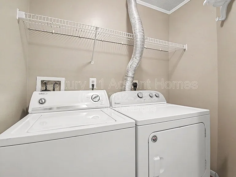 13601 Filly Ct — Photo 26